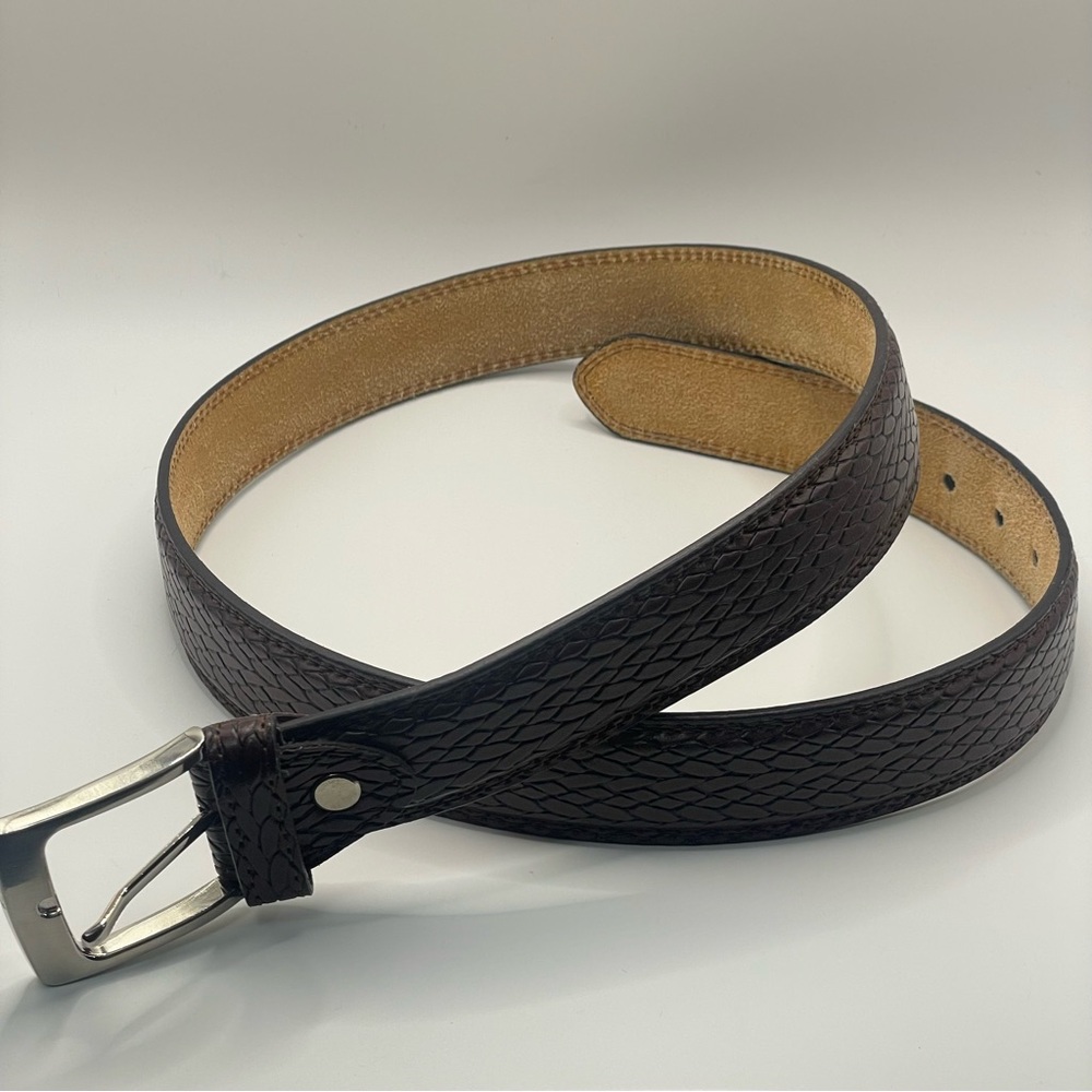 Gold Coast Men's Dark Brown Textured Leather Belt 45” Western Look